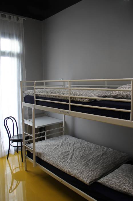 Clean rooms and comfortable mattress in Sleep Green ECO youth hostel in Barcelona Spain
